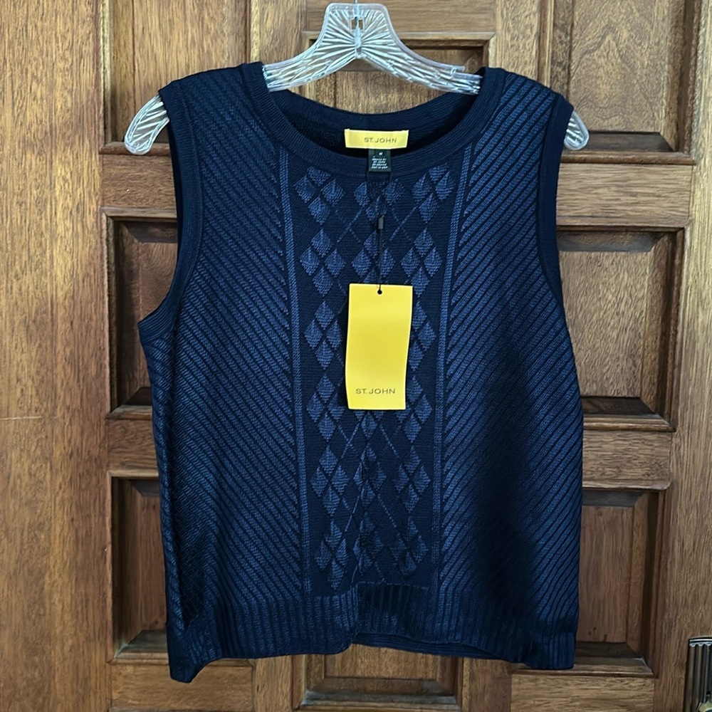 NWT St. John size medium blue knit tank shell top